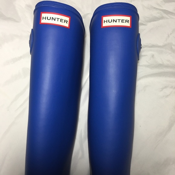 Hunter Blue Tall High Rain Boots - Picture 10 of 14